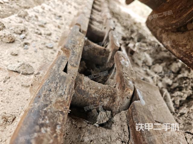 左导向轮（行走机构）