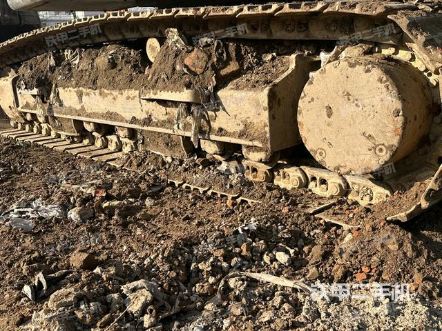 单侧履带整体（整机外观）