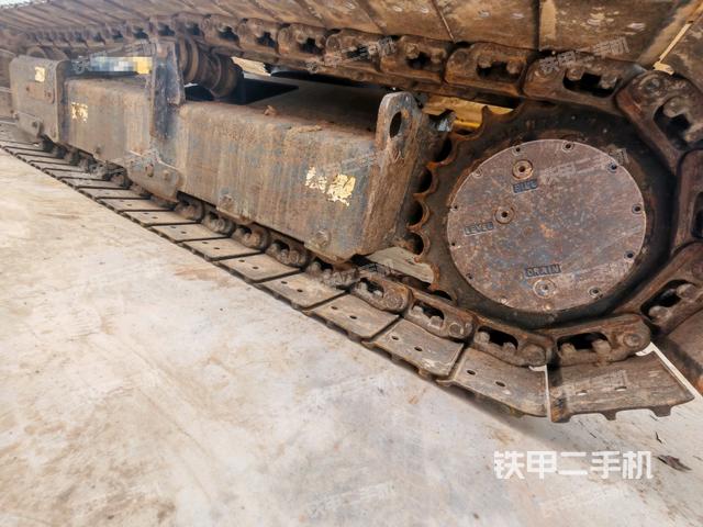 單側履帶整體（整機外觀）