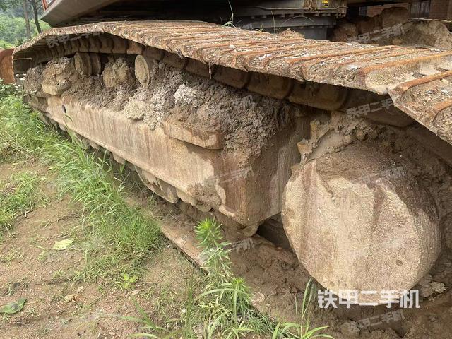 单侧履带整体（整机外观）