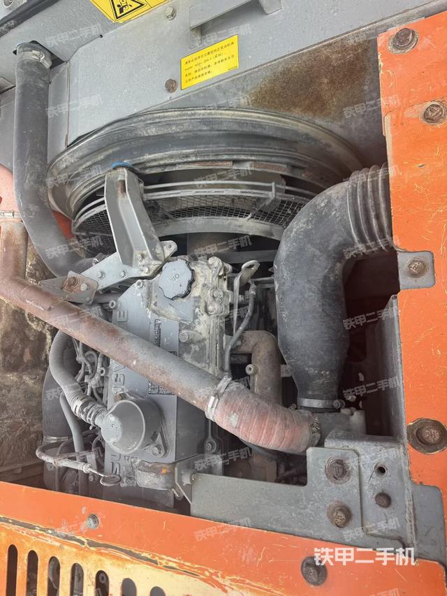 发动机整体俯视（整机外观）