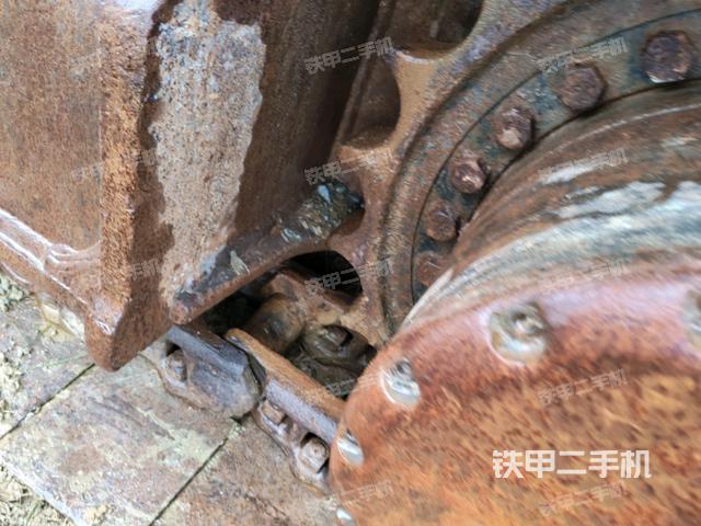 左侧行走马达盖板（行走机构）