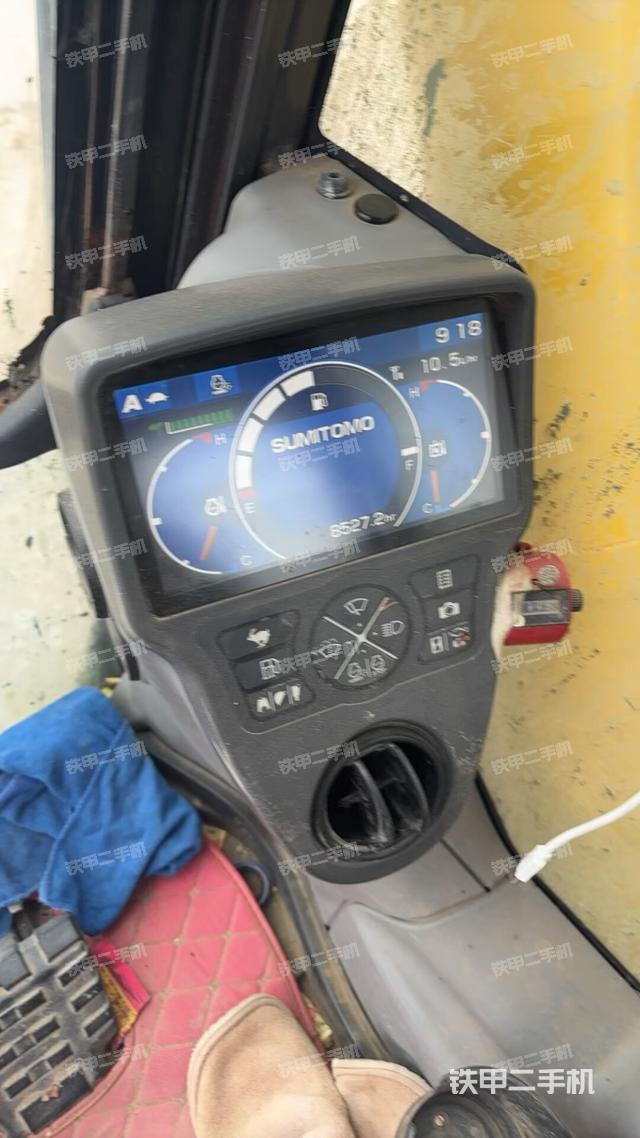 显示屏 （驾驶室部分）