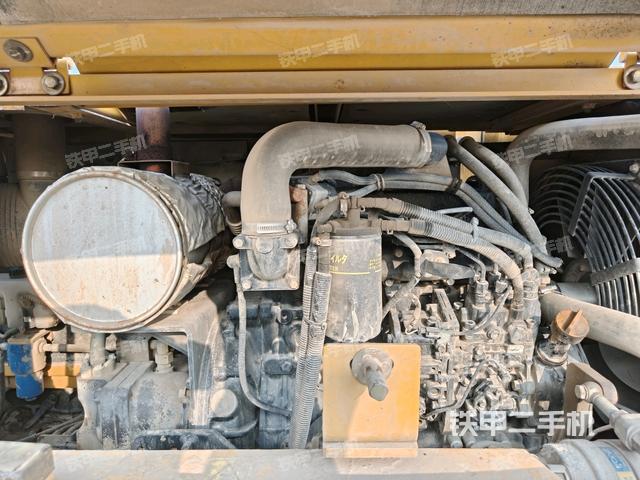 发动机整体俯视（整机外观）