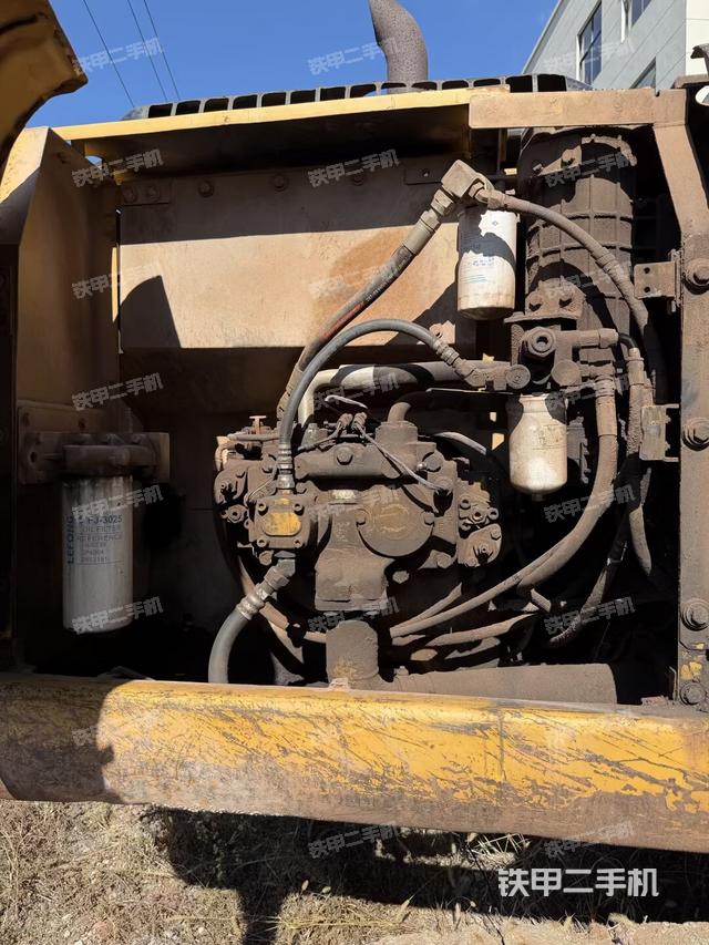 液壓泵室（大件艙室）