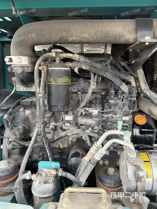 发动机整体俯视（整机外观）