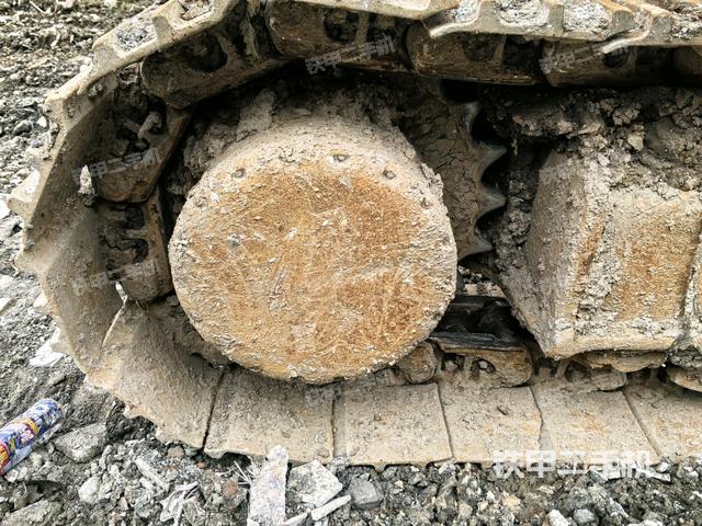 右側(cè)履帶整體（行走機(jī)構(gòu)）