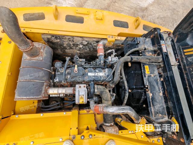 發(fā)動機(jī)整體俯視（整機(jī)外觀）