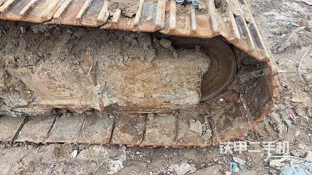 右侧行走马达盖板（行走机构）