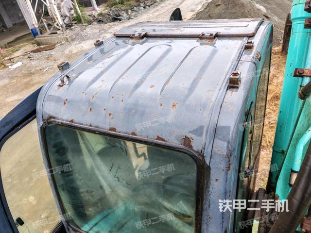 驾驶室顶部俯视（上车部件）