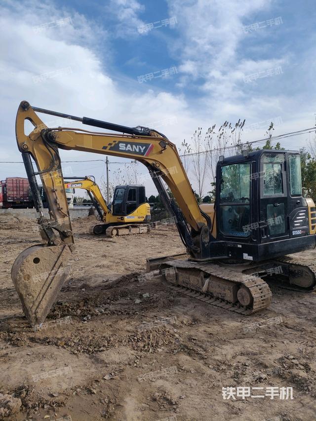 三一重工SY55C挖掘機(jī)