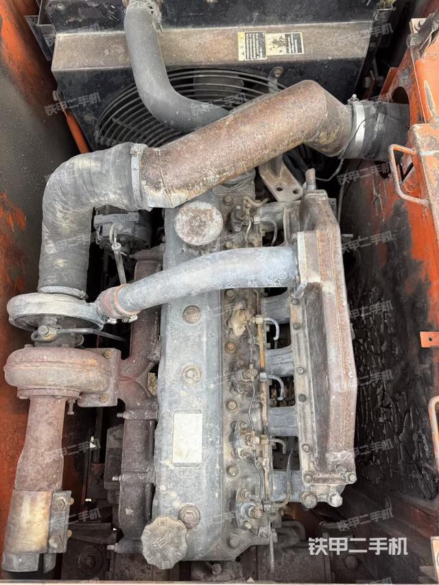 發(fā)動機(jī)整體俯視（整機(jī)外觀）