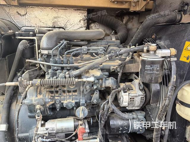 发动机整体俯视（整机外观）