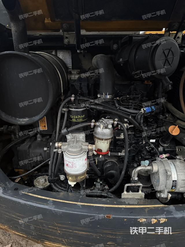 发动机整体俯视（整机外观）