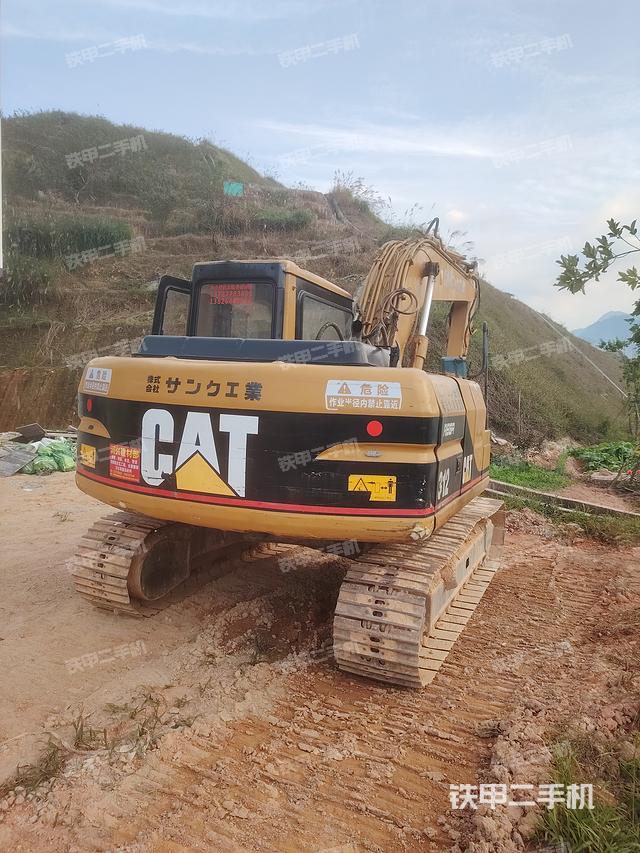 整機右后45°（整機外觀）