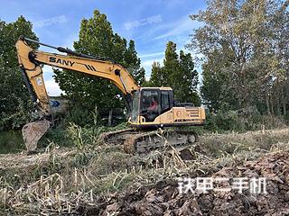 三一重工SY215C挖掘机