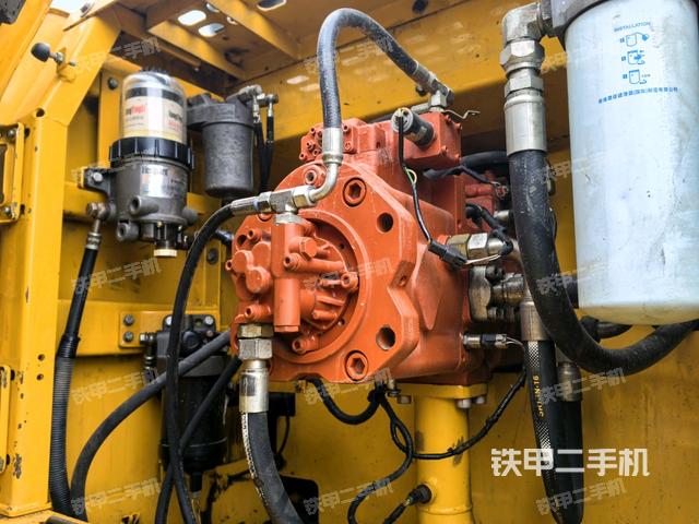 液压泵室（大件舱室）