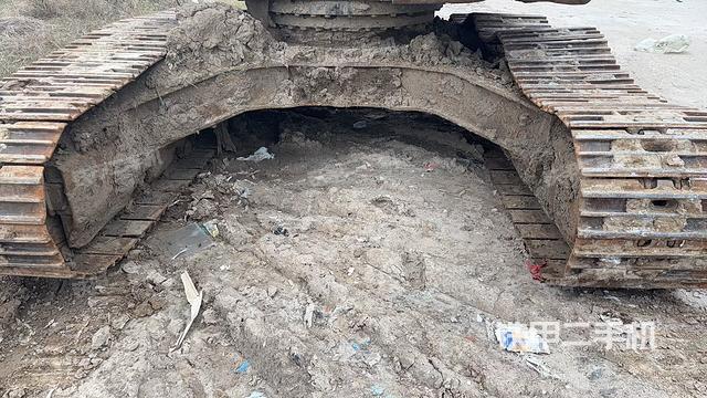 左导向轮（行走机构）