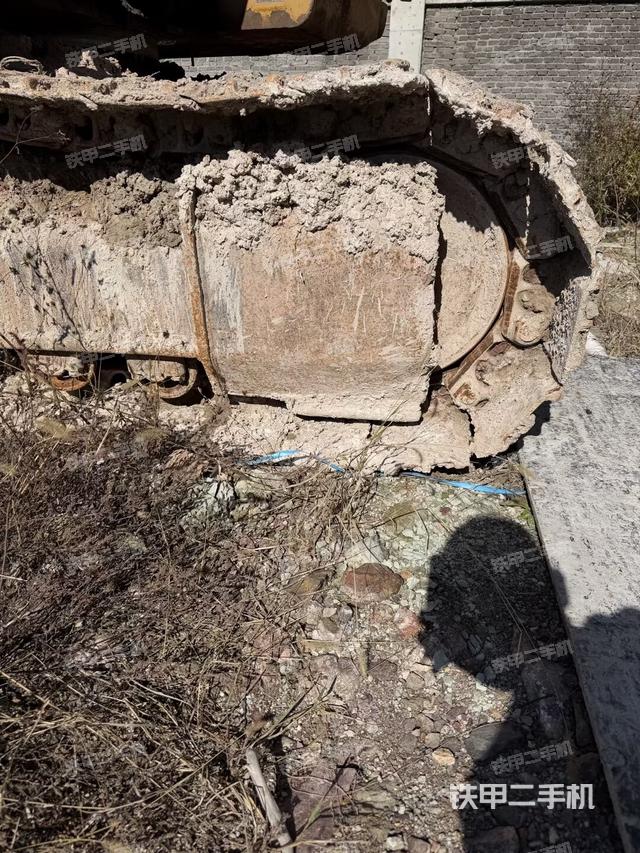 左導(dǎo)向輪（行走機(jī)構(gòu)）