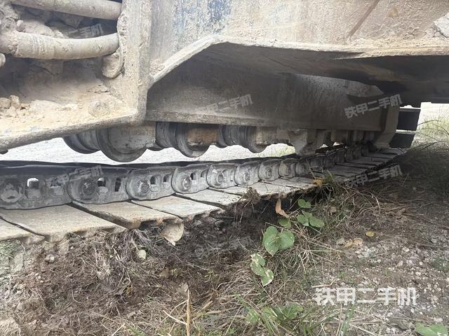 右侧行走马达盖板（行走机构）