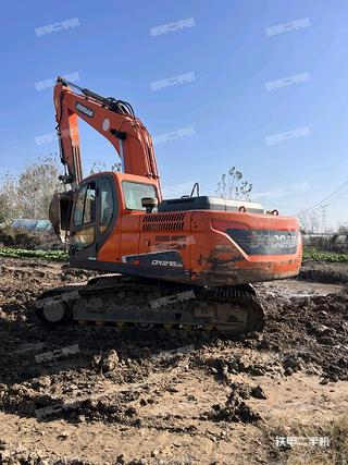 斗山DX215-9C挖掘機(jī)