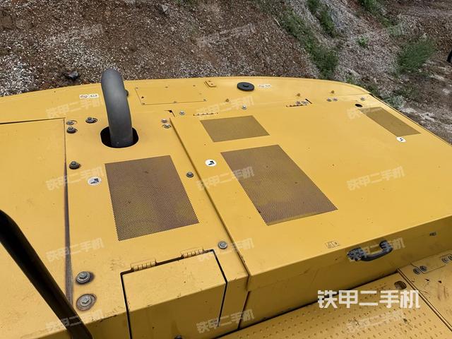 驾驶室整体（整机外观）