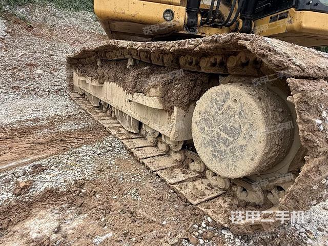 单侧履带整体（整机外观）