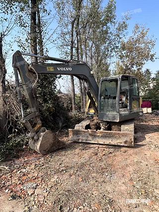 沃爾沃EC80D挖掘機