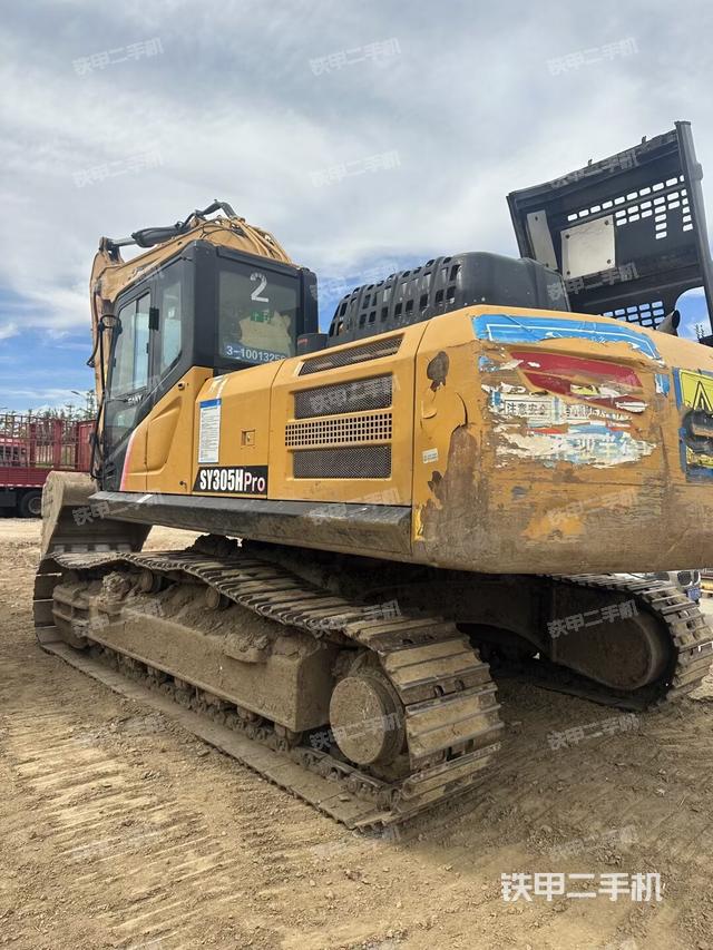 三一重工SY305H挖掘机