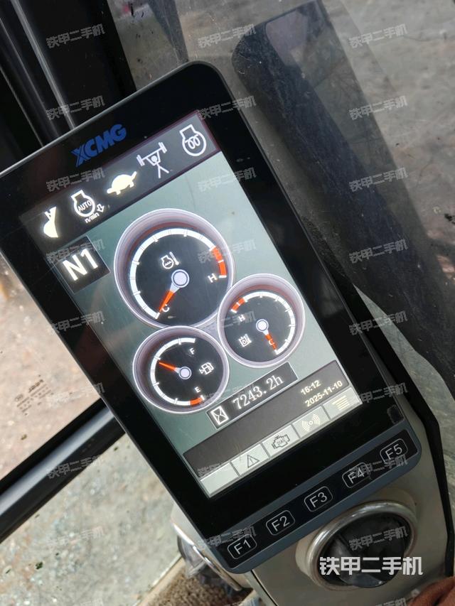 顯示屏?（駕駛室部分）