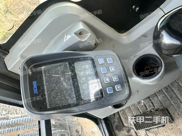 显示屏 （驾驶室部分）