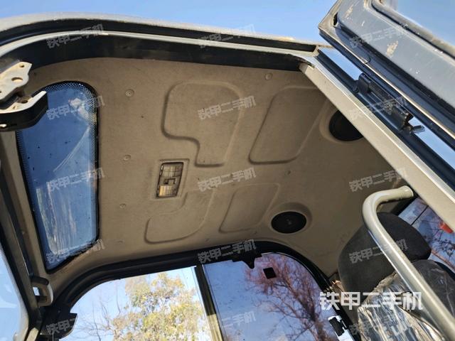 顶棚整体（驾驶室部分）