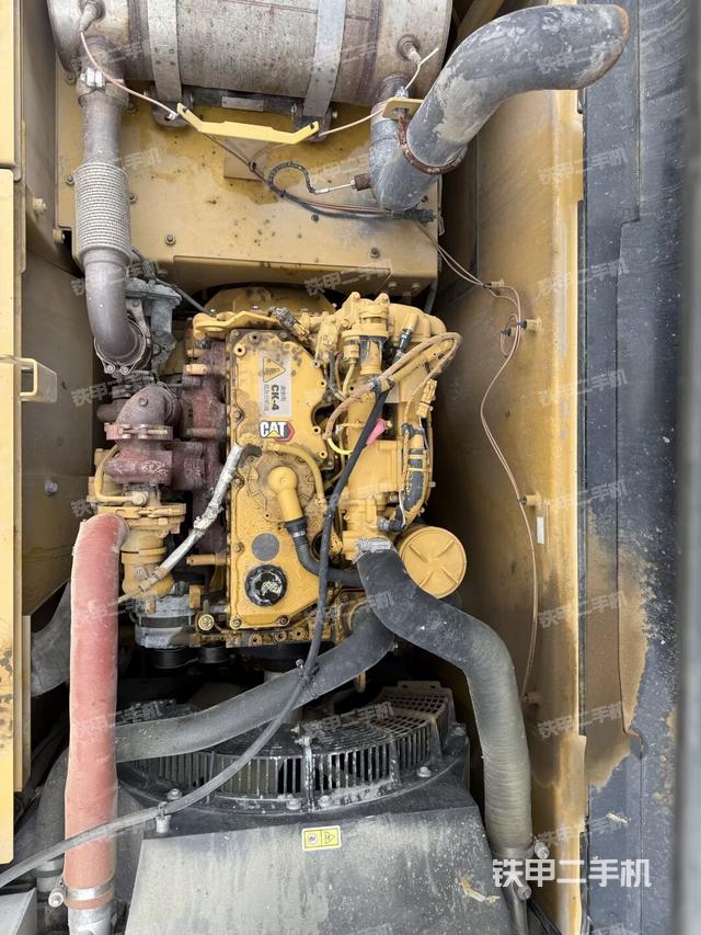 發(fā)動(dòng)機(jī)整體俯視（整機(jī)外觀）