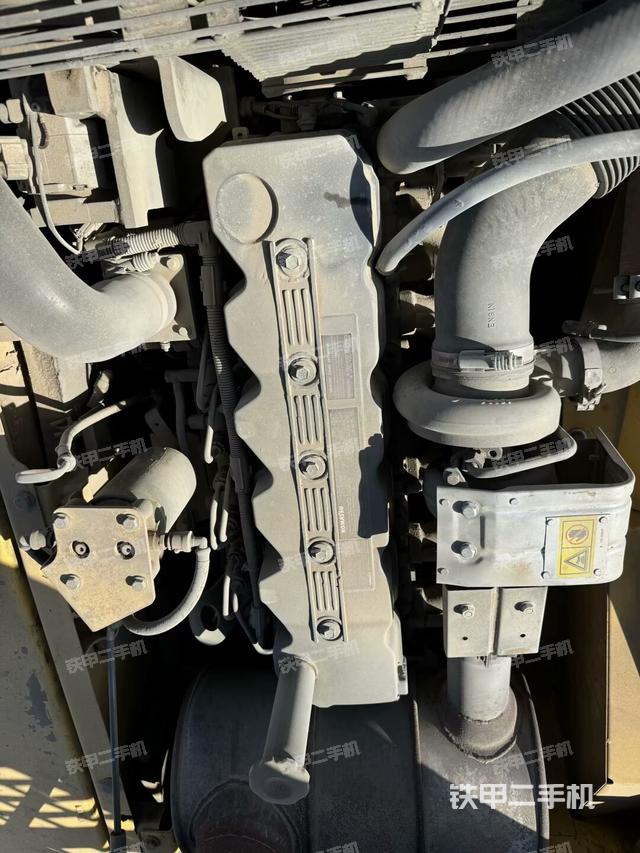 发动机整体俯视（整机外观）