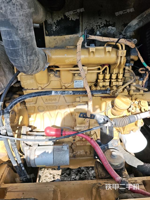 发动机室（上车部件）