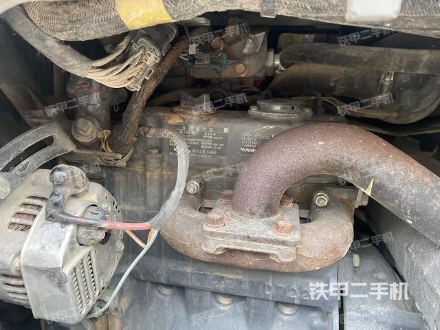 发动机整体俯视（整机外观）