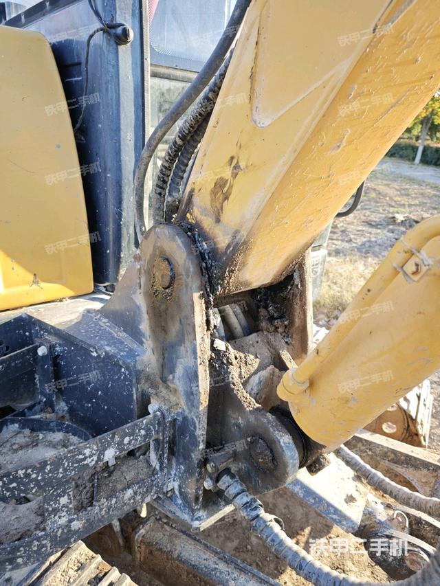 大臂根部 斜（工作和回转装置）