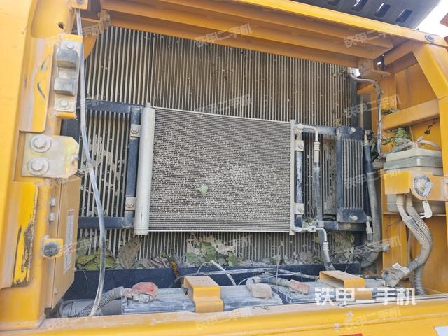 散熱器正面（大件艙室）