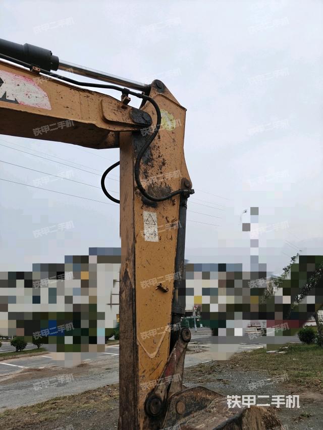 大臂油缸整體?豎拍（工作和回轉(zhuǎn)裝置）