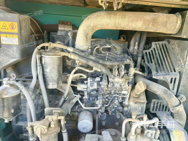 发动机室（上车部件）