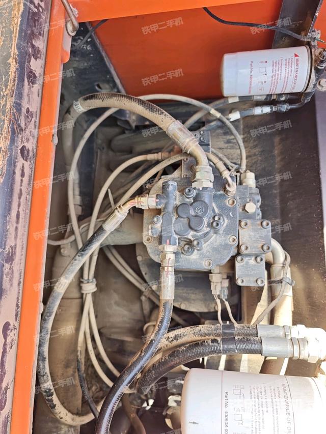 液壓泵室（大件艙室）