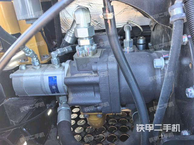 液壓泵室（大件艙室）