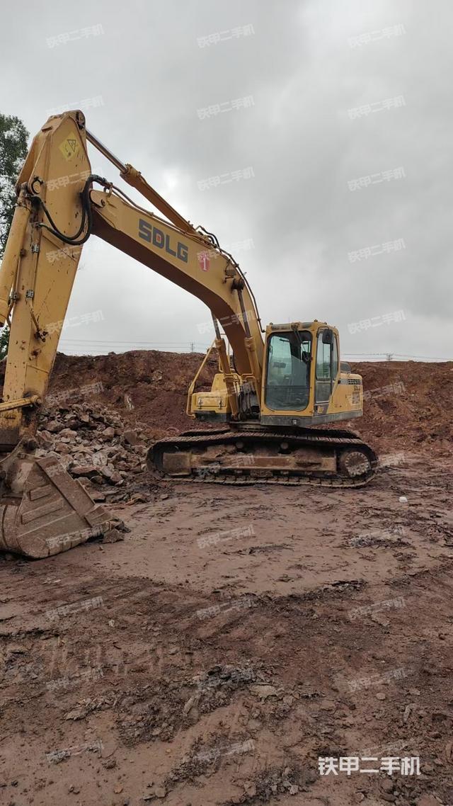 山東臨工E6205F挖掘機