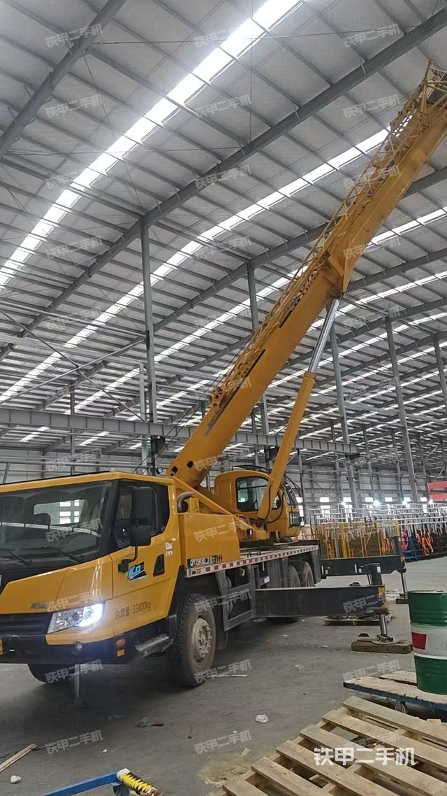 整机右后45°（设备外观及核心部件）