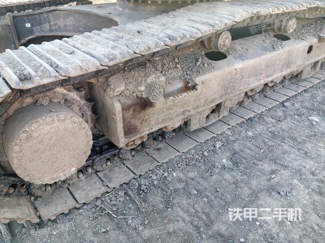 单侧履带整体（整机外观）