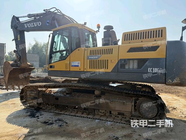 沃尔沃EC380DL挖掘机