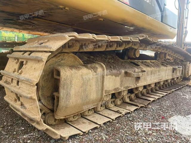 單側(cè)履帶整體（整機外觀）