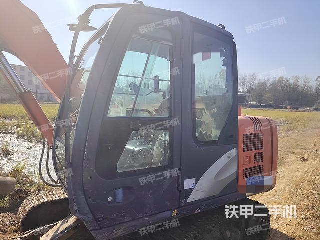 驾驶室整体（整机外观）