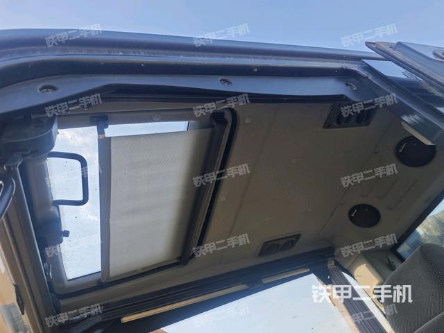 座椅后部（駕駛室部分）