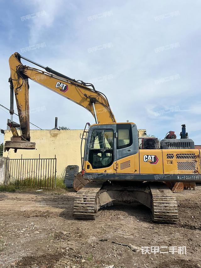 卡特重工CT240-8挖掘機